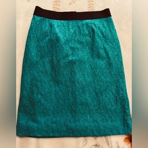 ALFANI.  Size 6. Color GREEN